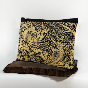 Collection กระเป๋าผ้าลายไทย สีดำลายหงส์คู่ (clutch bag)
