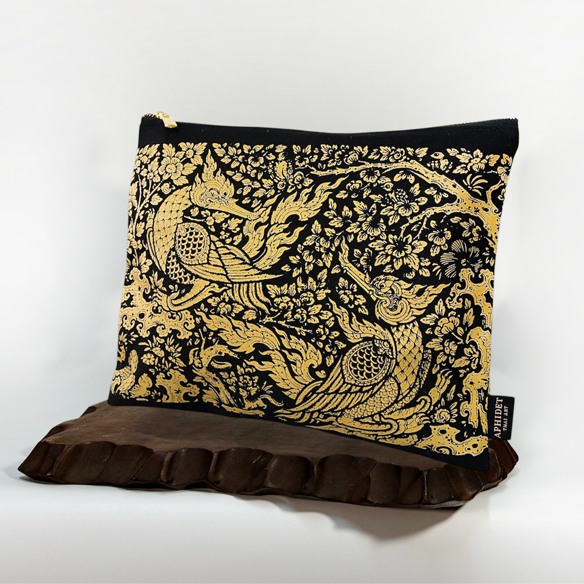 Collection กระเป๋าผ้าลายไทย สีดำลายหงส์คู่ (clutch bag)