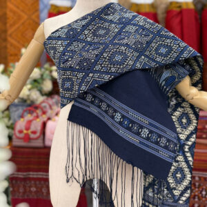 ผ้าสไบไหมแพรวาทอลายพิเศษสีเขียวหม่น