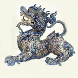 สิงห์สังคโลกโบราณ ลายดอกพุธตาล